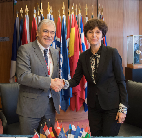 Arnaud de Rosnay, Head of Telecom Satellites in Airbus and Magali Vaissiere, ESA’s Director of Telecommunications and Integrated Applications